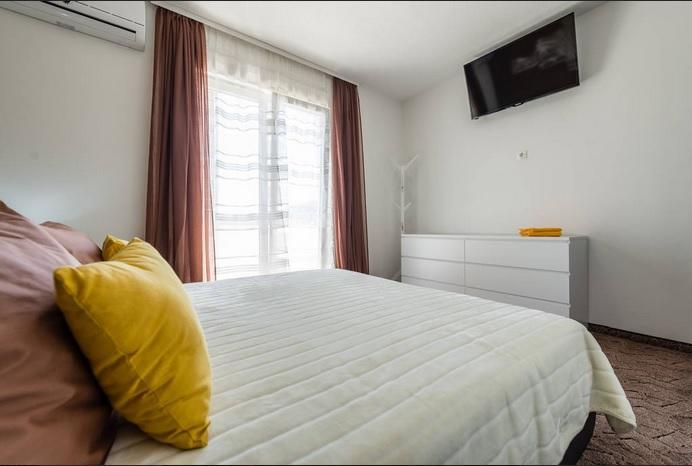 Luxury Apartment With Private Heated Pool Σίμπενικ Εξωτερικό φωτογραφία